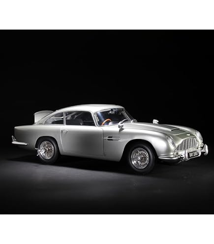 Amazon.com: Agora Models 007 - No Time to Die Aston Martin DB5-1:8